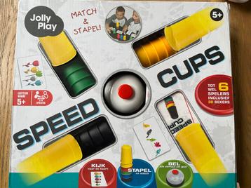 Speed cups beschikbaar voor biedingen