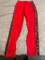 Australian broek xs., Ophalen, Zo goed als nieuw, Maat 34 (XS) of kleiner, Rood