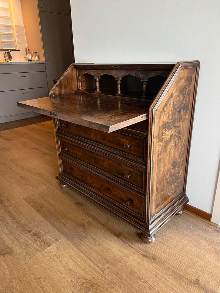 Notenhouten Secretaire (alleen deze week), Huis en Inrichting, Kasten | Dressoirs, Gebruikt, 50 tot 100 cm, 25 tot 50 cm, Met lade(s)