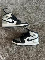 Nike Air Jordan 1 Retro Hoog Zilveren Toe, Kleding | Dames, Zwart, Nike, Ophalen of Verzenden, Sneakers of Gympen