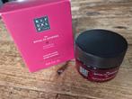 Kaars en scrub Rituals Ayurveda, Ophalen of Verzenden, Nieuw, Bad & Douche