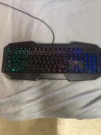 Trust GXT 830-RW Avonn Gaming Toetsenbord – RGB verlichting, Computers en Software, Ophalen of Verzenden, Zo goed als nieuw, Gaming toetsenbord