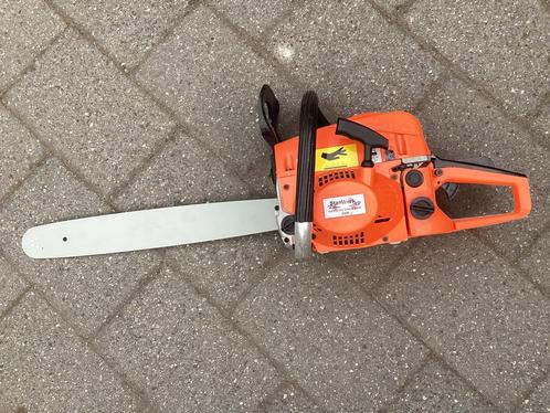 Motorzaag kettingzaag benzine 2 takt SHOWMODEL, Tuin en Terras, Hand-tuingereedschap, Zo goed als nieuw, Ophalen