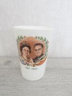 Puntgave Beker Juliana en Bernhard 25 Jaar Huwelijk, Verzamelen, Ophalen of Verzenden, Zo goed als nieuw, Servies