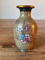 Vaas - Chinese cloisonné - decoratief - met floraal decor, Ophalen of Verzenden