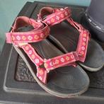 Teva's Teva sandalen 35 gebruikte staat roze, Kinderen en Baby's, Kinderkleding | Schoenen en Sokken, Gebruikt, Ophalen of Verzenden