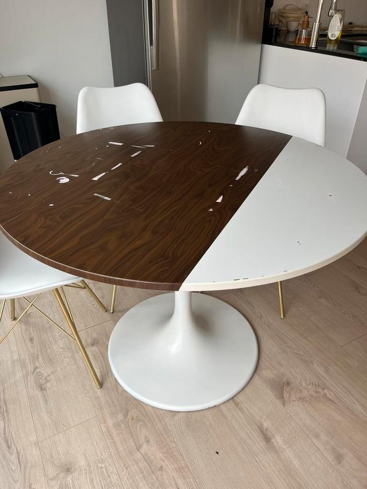 IKEA Docksta (opknapper), Huis en Inrichting, Tafels | Eettafels, Zo goed als nieuw, 50 tot 100 cm, Rechthoekig, Ophalen