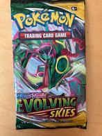 Evolving skies Booster pack - SWSH07 - Meerdere beschikbaar, Hobby en Vrije tijd, Verzamelkaartspellen | Pokémon, Nieuw, Foil