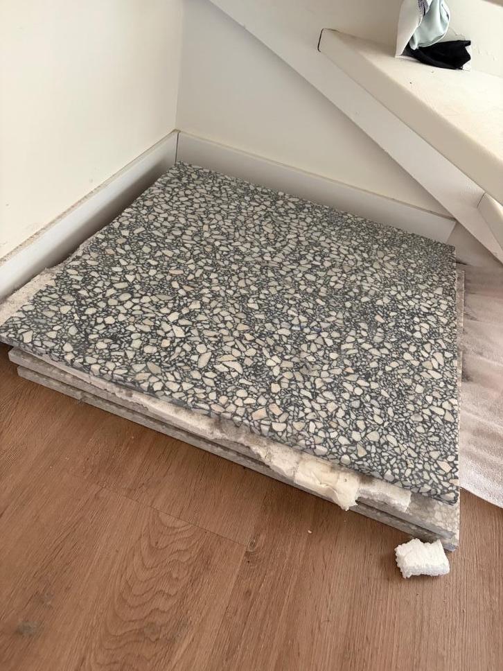 Terrazzo tegels 60x60 cm – grijs & lichtgrijs – 1,44 m², Doe-het-zelf en Verbouw, Tegels, Nieuw, Vloertegels, Keramiek, 60 cm of meer