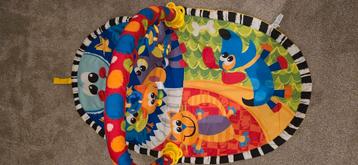 Speelkleed baby beschikbaar voor biedingen