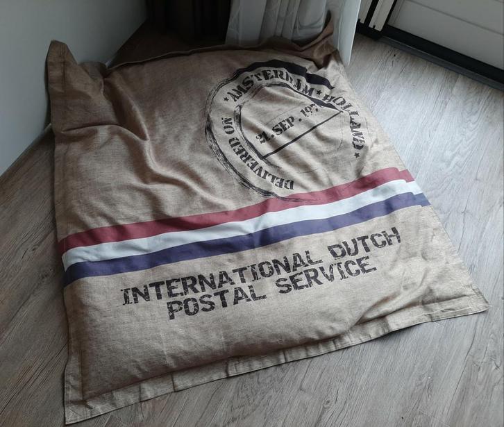 zitzak met print post, Huis en Inrichting, Zitzakken, Gebruikt, Zitzak, Beige, Ophalen of Verzenden