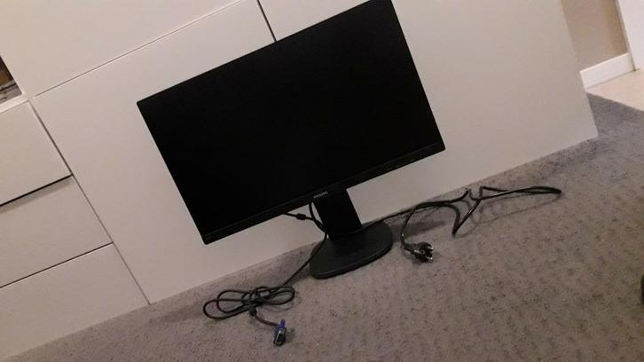 Philips monitor, Computers en Software, Monitoren, Zo goed als nieuw, HDMI, Gaming, In hoogte verstelbaar, LED, Ophalen
