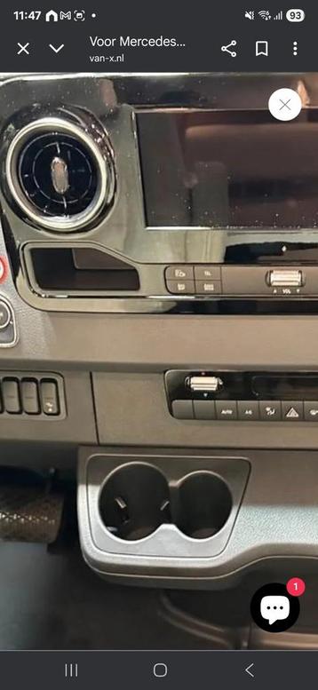 Sprinter 907 Bekerhouder - Links Dashboard beschikbaar voor biedingen