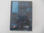 Marillion Blu-Ray + 3 cd box HOLIDAY IN EDEN nieuw & sealed, Ophalen of Verzenden, Progressive, Nieuw in verpakking