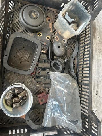 Onderdelen Jeep CJ7 beschikbaar voor biedingen