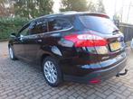 Ford Focus Wagon 1.6 EcoBoost Titanium, Gebruikt, 4 cilinders, 150 pk, Zwart