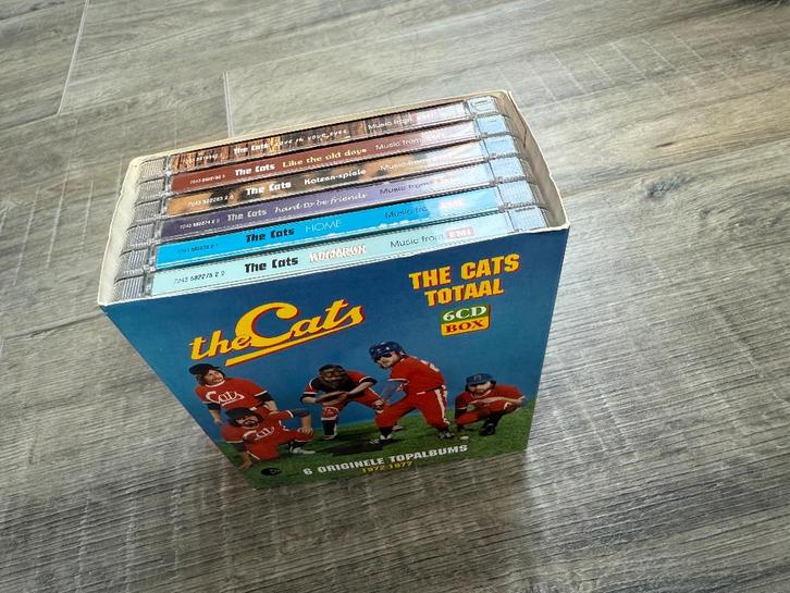 Zeldzame 6 cd box The Cats Totaal 1972 - 1977, Cd's en Dvd's, Cd's | Pop, Zo goed als nieuw, 1960 tot 1980, Ophalen of Verzenden