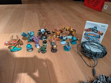 Skylanders Giants Wii + Figuren beschikbaar voor biedingen