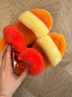 Ugg s sloffen schoenen instappers orgineel maat 31, Kinderen en Baby's, Ophalen of Verzenden, Zo goed als nieuw, Jongen of Meisje