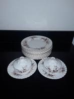 Royal albert Lavender rose 12ontbijtborden en 2 botervloten, Verzenden