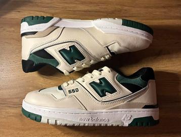 New Balance 550 Sea Salt Pine Green -maat: 41,5 beschikbaar voor biedingen