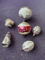 oude vintage kerstballen kerstman mandje fruit rode bal p/s, Diversen, Kerst, Ophalen of Verzenden