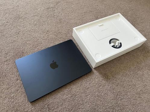 MacBook Air (13,6-inch, M2) 256GB, Computers en Software, Apple Macbooks, Zo goed als nieuw, MacBook Air, 13 inch, 3 tot 4 Ghz