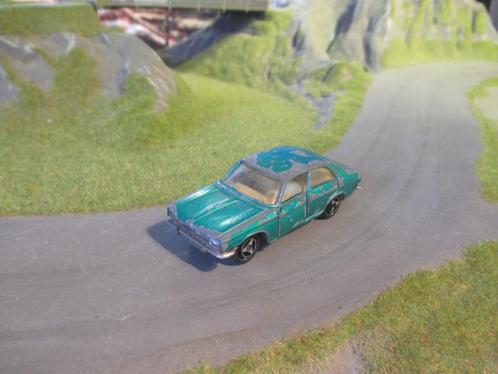 1:60 Chrysler 180 - Majorette 208 metallic-groen, Hobby en Vrije tijd, Modelauto's | Overige schalen, Gebruikt, Ophalen of Verzenden