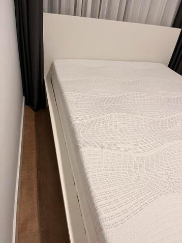 Ikea bed - Malm - afbeelding 16