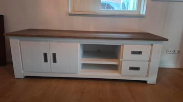 TV Meubel - Landelijke Stijl beschikbaar voor biedingen