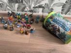 Skylanders Lot van 32 Figuren + Tas, Ophalen, Zo goed als nieuw