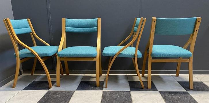 60 jaren Ludvík Volak 4x eetkamer stoelen zee blauwe stof, Huis en Inrichting, Stoelen, Gebruikt, Vier, Hout, Stof, Blauw, Ophalen