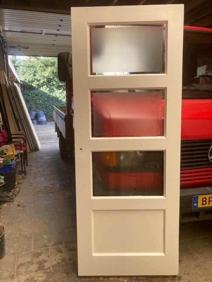 Retro 4-vlaks paneeldeur, 82,5 x 210 cm, 40 mm, stomp, €125, Huis en Inrichting, Woonaccessoires | Overige, Gebruikt, Ophalen