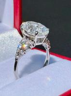 18 karaat gouden ring met diamant 4.72ct en IGI certificaat!, Wit, Nieuw, Ophalen of Verzenden, 17 tot 18
