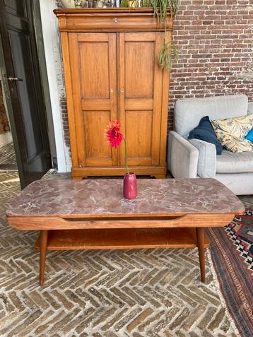 Vintage salontafel midcentury beschikbaar voor biedingen