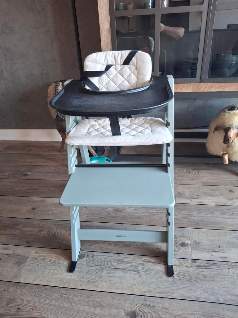 Kidsmill Kinderstoel - Meegroeistoel, incl babyframe., Kinderen en Baby's, Kinderstoelen, Ophalen, Gebruikt, Meegroeistoel, Gordel(s)