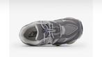 New Balance Sneakers - Maat 33 - Nieuw!, Kleding | Dames, Schoenen, Ophalen of Verzenden, Nieuw, Grijs, Sneakers of Gympen
