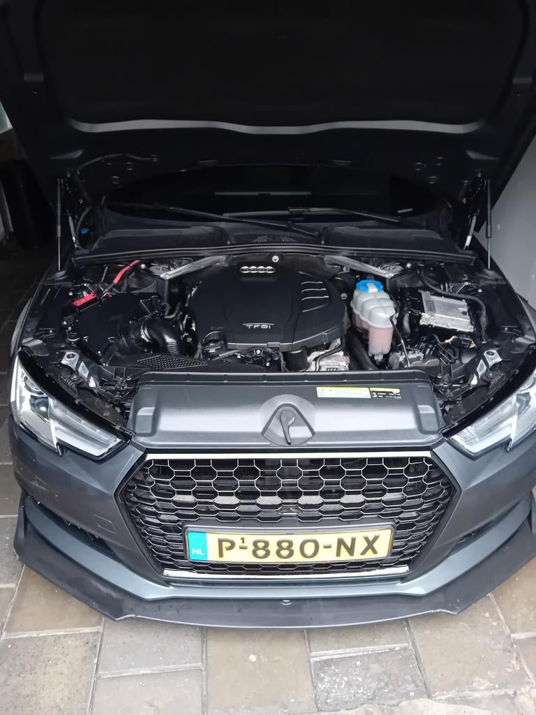 Audi A4 2.0 Tfsi Ultra 140KW AV S-t7 2017 Grijs, Auto's, Audi, Particulier, A4, ABS, Airbags, Airconditioning, Alarm, Boordcomputer