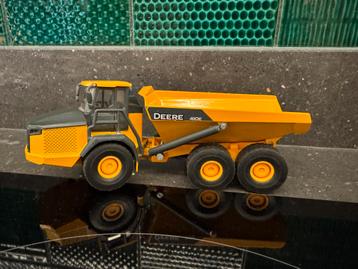 Dumper john deere 410e siku beschikbaar voor biedingen