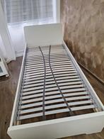 MOET ZSM WEGEenpersoonsbed 90x200 + lattenbodem ikea, Ophalen, 90 cm, Eenpersoons, Wit