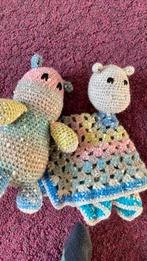 Knuffel en knuffeldoekje set nijlpaard meerkleurig, Ophalen of Verzenden, Zo goed als nieuw, Haken, Overige typen