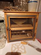 Oud Vliegen/Kaas kastje, Ophalen of Verzenden