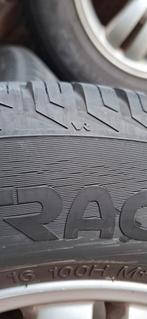 Hyundai Tucson Velgen met All-Season Banden 235/60R16, Auto-onderdelen, Banden en Velgen, Ophalen, Gebruikt, 16 inch, Banden en Velgen