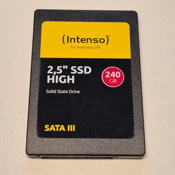 Intenso 240GB SSD 2,5" Sata beschikbaar voor biedingen