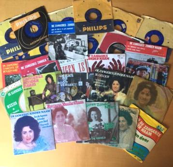 45 toeren singles  “ZANGERES ZONDER NAAM”    29 stuks. beschikbaar voor biedingen