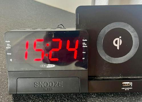 Caliber uitgebreide Wekkerradio HCG012Qi-BT, Witgoed en Apparatuur, Wekkers, Gebruikt, Ophalen of Verzenden