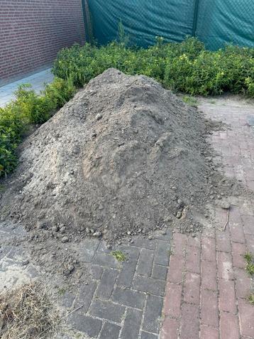 Tuingrond gratis ophalen! beschikbaar voor biedingen