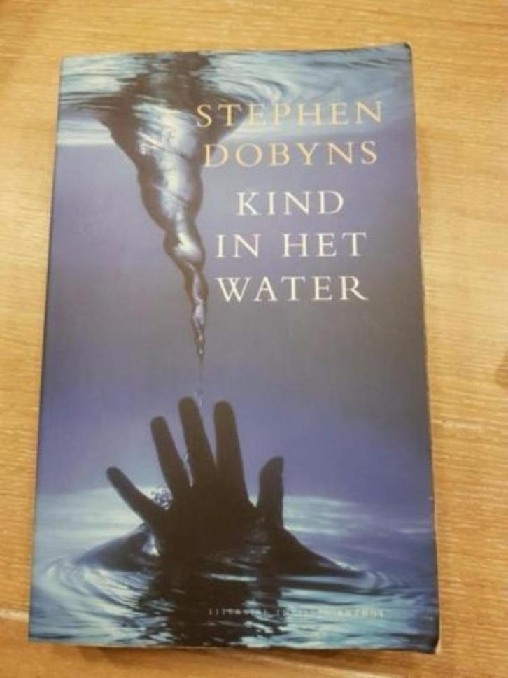 Stephen Dobyns - Kind in het water, Boeken, Overige Boeken, Zo goed als nieuw, Ophalen of Verzenden