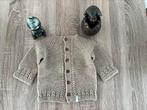 Gebreide vestje maatje 62/68 bruin voor baby., Nieuw, Ophalen of Verzenden, Gebreide baby vest, Truitje of Vestje