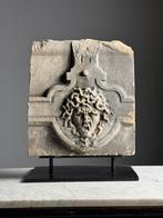 18e eeuws Fragment Medusa, Antiek en Kunst, Curiosa en Brocante, Ophalen